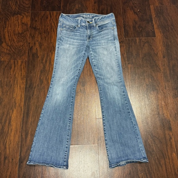 American Eagle Outfitters Denim - American Eagle Outfitters Stretch Denim Kick Boot Light Blue Flare Jeans 4 Short